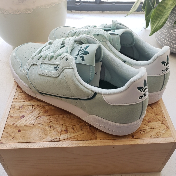 SOLD Adidas Continental 80 Sneakers - Picture 4 of 8